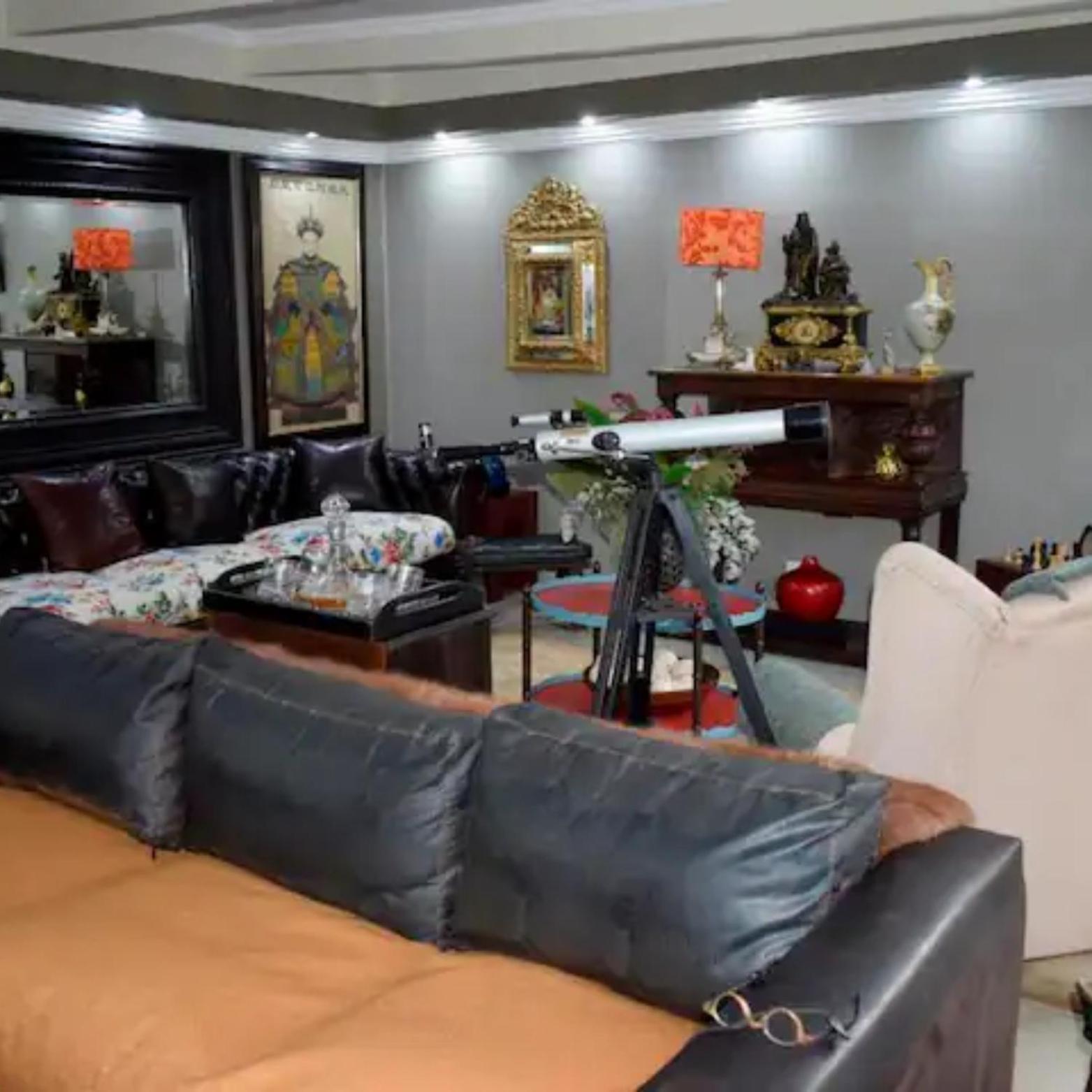 The Giraffe Room At Frederick'S Place พริทอเรีย ภายนอก รูปภาพ